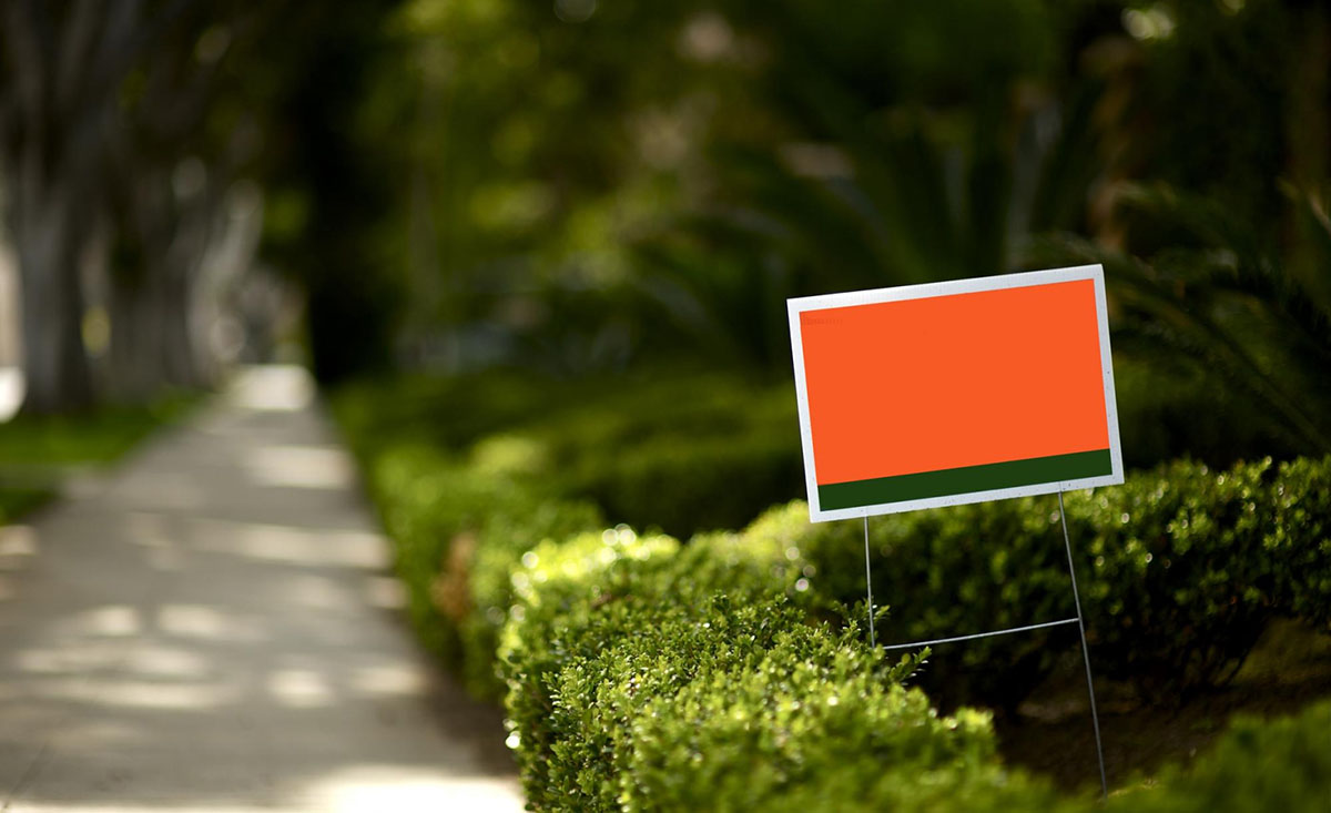 Choices, Choices: How to Choose Between Standard Yard Sign Size or Something Else