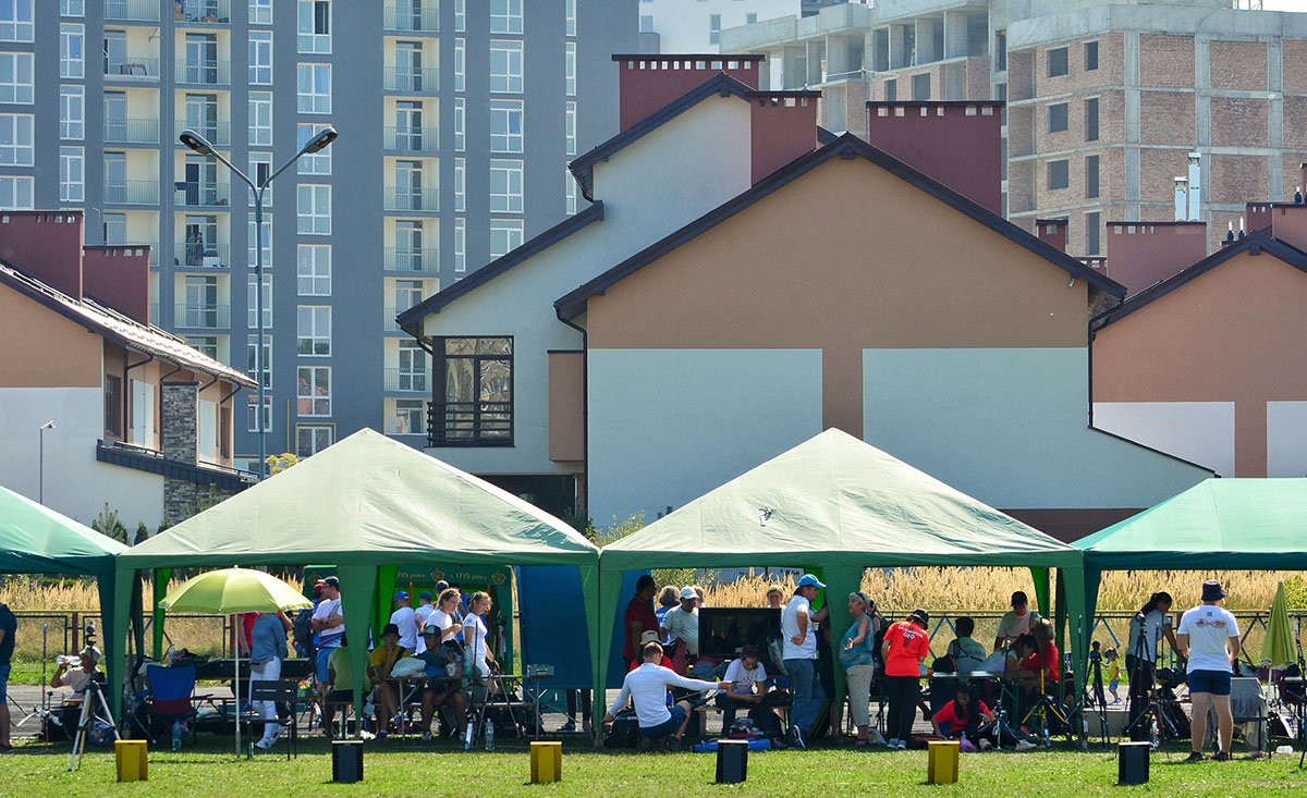 Weather Warriors! How a Waterproof Pop-Up Canopy Can Set Your Event Up for Success